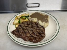 ribeye with mashed potatoes